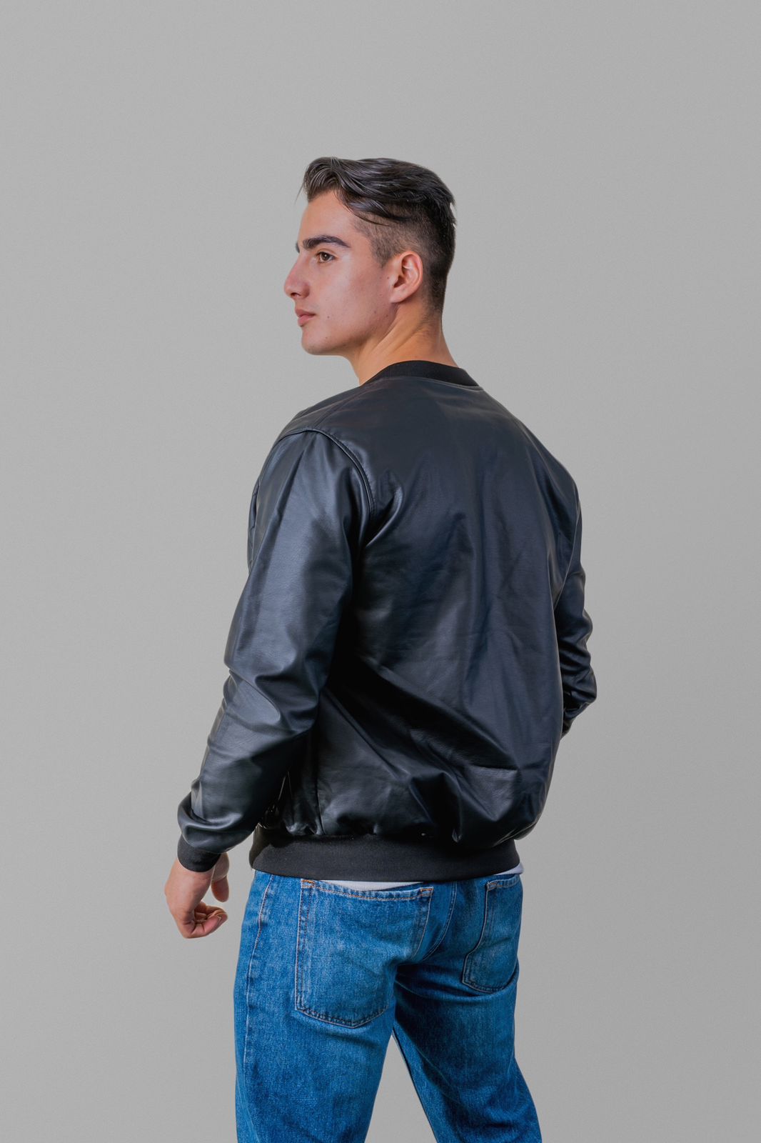 Chaqueta de Cuero Falcon - Calidad del Cuero con 60% de Descuento - Stock Limitado