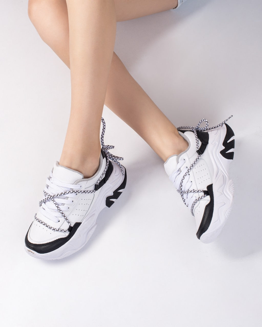 Tenis Chunky Sneakers Glamour - Con 45% de Descuento - Liquidación Total